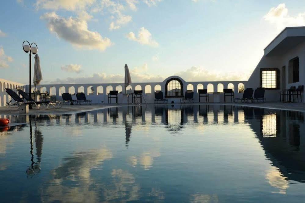Villa Kavallaris & Apartments 메사리아 외부 사진