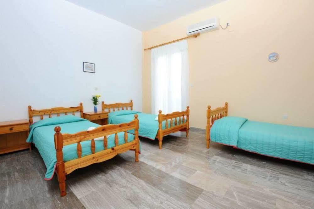 Villa Kavallaris & Apartments 메사리아 외부 사진